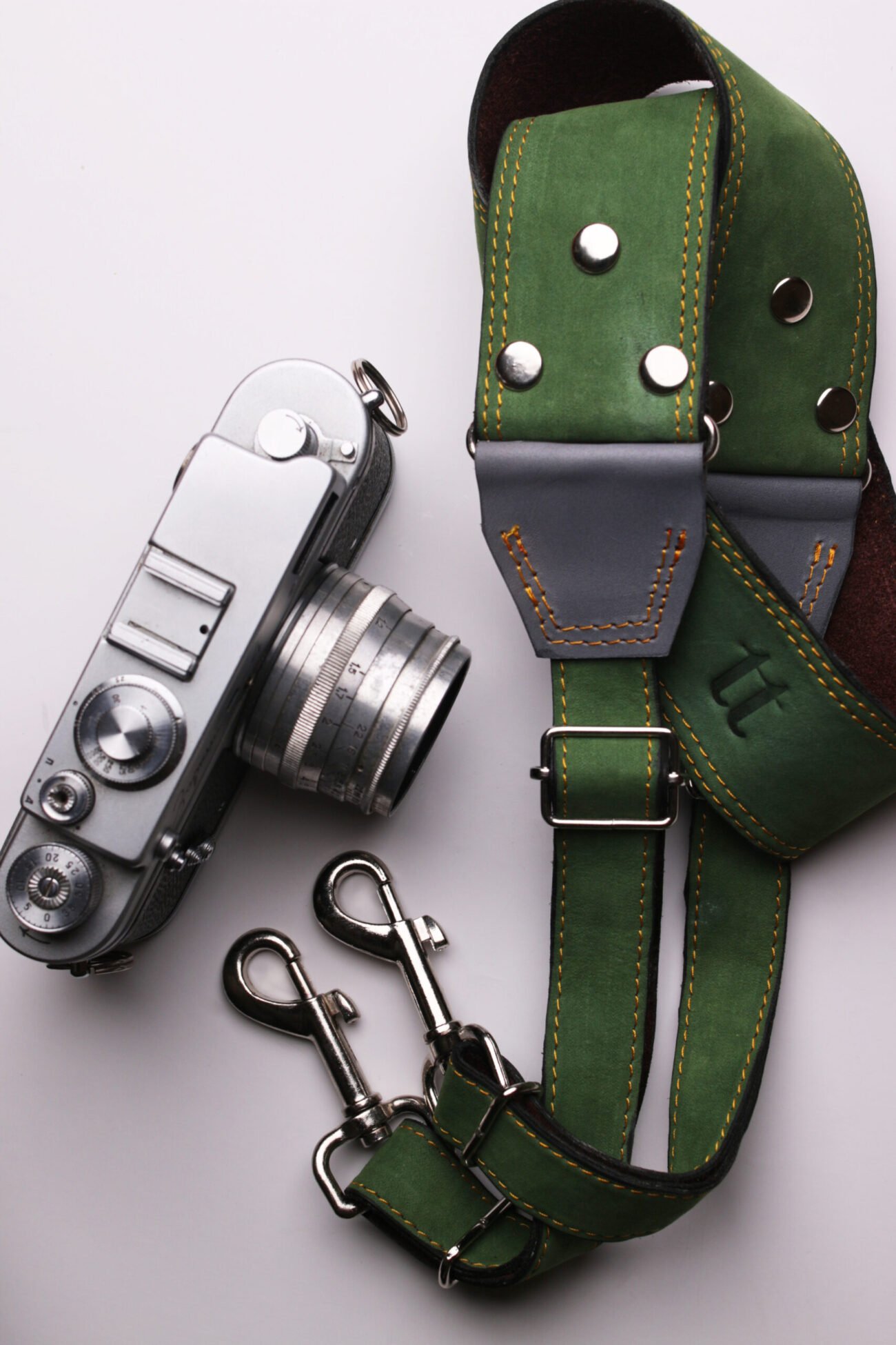 Javier Verde nobuck + Gris nardo